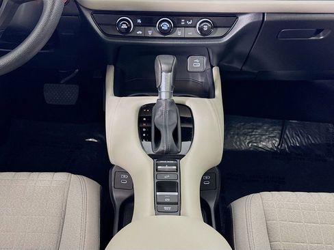 Used 2025 Honda HR-V LX image 38