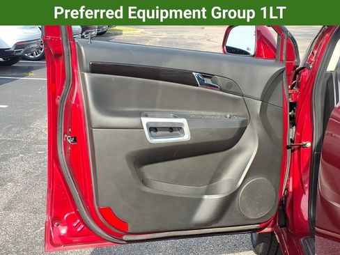 Used 2014 Chevrolet Captiva Sport LT w/ Convenience Package FWD image 13