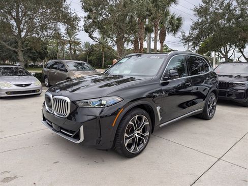 Certified 2025 BMW X5 xDrive50e w/ Parking Assistance Package image 9
