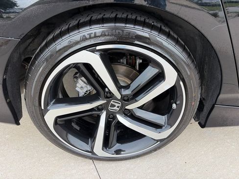Used 2022 Honda Accord Sport image 22