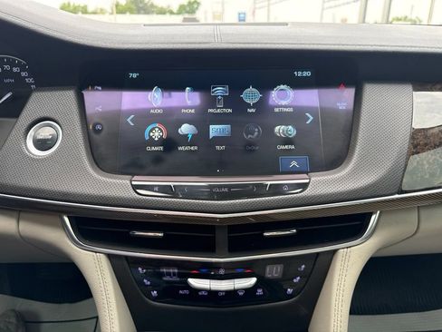 Used 2018 Cadillac CT6 Luxury AWD/4WD image 16