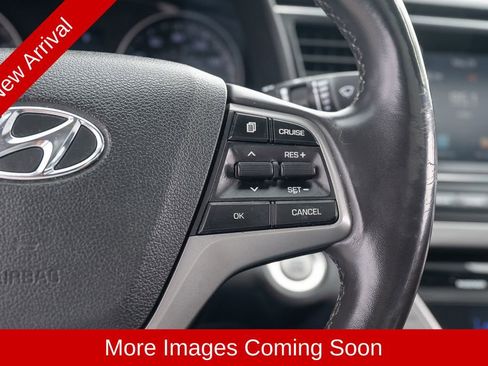 Used 2017 Hyundai Elantra Value Edition FWD image 25