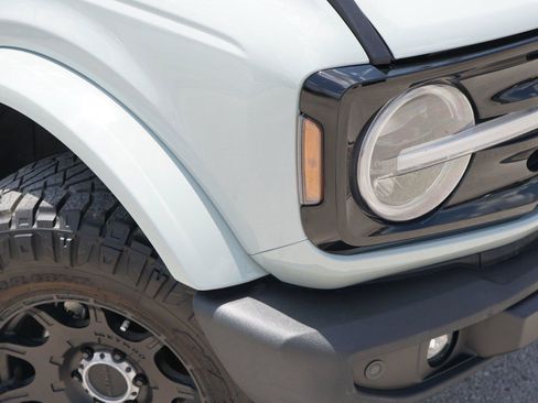 Used 2021 Ford Bronco Outer Banks AWD/4WD image 3