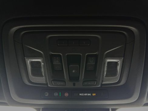 Used 2023 GMC Sierra 1500 AT4 w/ AT4 Premium Package image 44