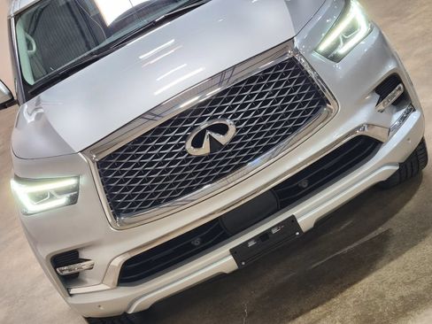 Used 2022 INFINITI QX80 Luxe w/ Cargo Package AWD/4WD image 19