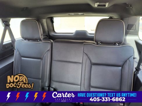 Used 2023 Chevrolet Suburban Premier RWD image 17