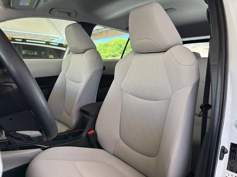 Used 2023 Toyota Corolla Cross L FWD image 17