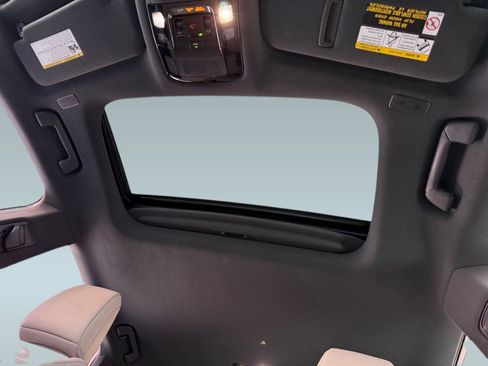 Used 2023 Lexus RX 350 FWD image 11