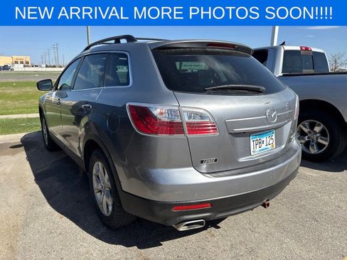 Used 2011 MAZDA CX-9 Touring w/ Moonroof & Bose Audio Pkg AWD/4WD image 6
