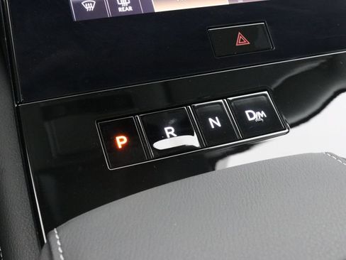 Certified 2025 INFINITI QX80 Sensory AWD/4WD image 19