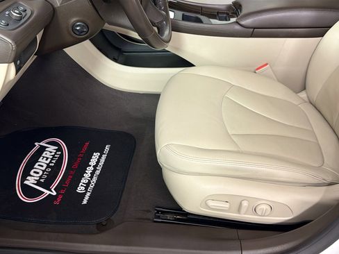 Used 2017 Buick LaCrosse Essence w/ Sun and Shade Package FWD image 20