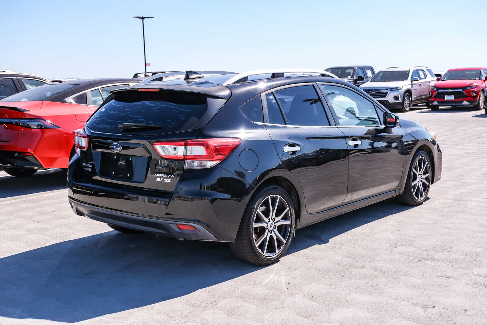 Used 2017 Subaru Impreza 2.0i Limited AWD/4WD image 4