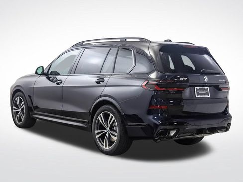 Used 2027 BMW X7 xDrive40i w/ M Sport Package AWD/4WD image 3