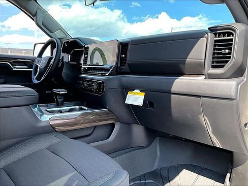 New 2026 Chevrolet Silverado 1500 RST w/ Safety Package AWD/4WD image 9