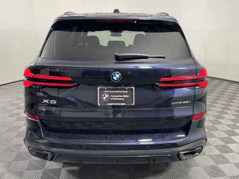 Used 2024 BMW X5 xDrive40i w/ M Sport Package AWD/4WD image 9