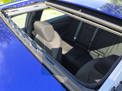 Used 2024 Honda Accord Sport image 3