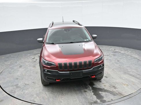 Used 2021 Jeep Cherokee Trailhawk w/ Sun, Sound & Nav Group AWD/4WD image 15