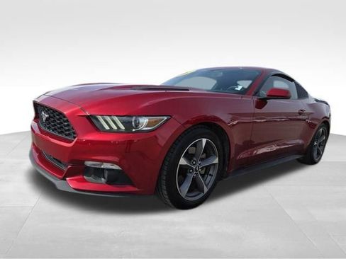 Used 2015 Ford Mustang Coupe w/ Equipment Group 051A image 5