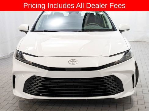 Used 2025 Toyota Camry LE FWD image 2