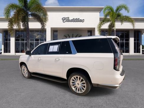 Certified 2024 Cadillac Escalade ESV Premium Luxury RWD image 10