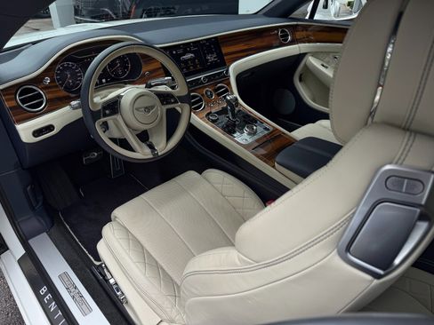 Used 2020 Bentley Continental GT First Edition image 23