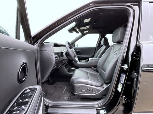 Certified 2026 Hyundai Palisade XRT Pro AWD/4WD image 11