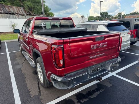 Used 2021 GMC Sierra 1500 SLT w/ SLT Premium Plus Package AWD/4WD image 20
