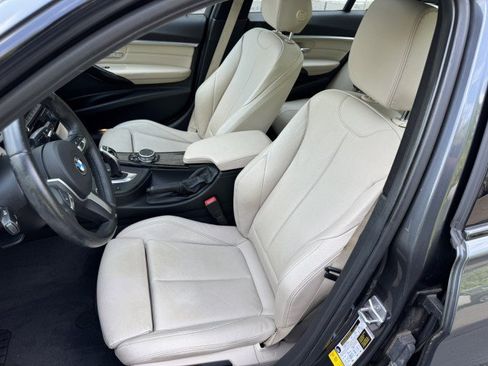 Used 2017 BMW 340i Sedan RWD image 7