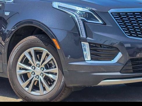 Certified 2023 Cadillac XT5 Premium Luxury w/ Technology Package AWD/4WD image 4