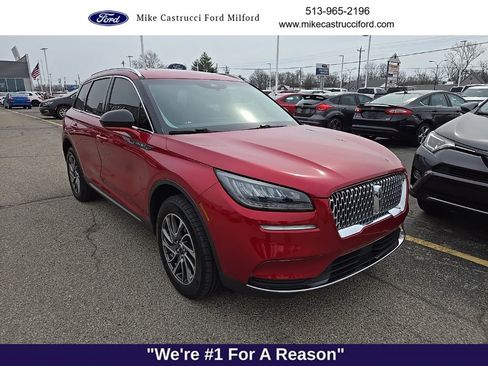 Used 2022 Lincoln Corsair Standard w/ Equipment Group 101A image 3