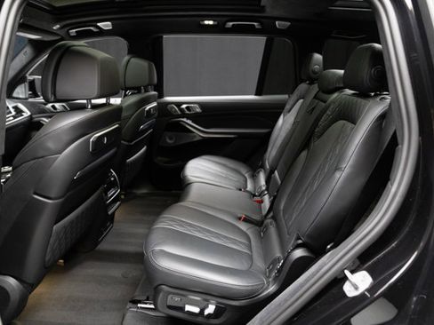 Used 2023 BMW X7 M60i w/ Executive Package image 11
