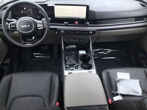 New 2026 Kia Carnival SX image 18