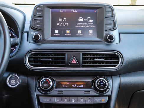 Used 2021 Hyundai Kona Limited w/ Cargo Package AWD/4WD image 12