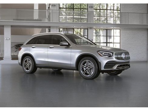 Used 2021 Mercedes-Benz GLC 300 4MATIC image 13