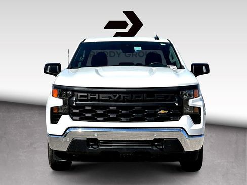 Used 2024 Chevrolet Silverado 1500 W/T w/ WT Value Package image 3