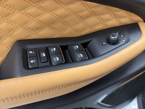 New 2025 Jeep Grand Cherokee L Summit w/ Advanced Protech Group IV image 26