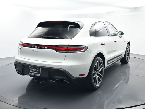 Certified 2024 Porsche Macan image 14