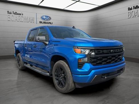 Used 2023 Chevrolet Silverado 1500 Custom w/ Rally Edition AWD/4WD image 2