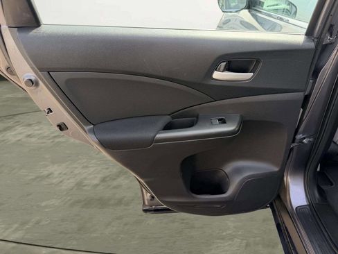 Used 2015 Honda CR-V LX image 25