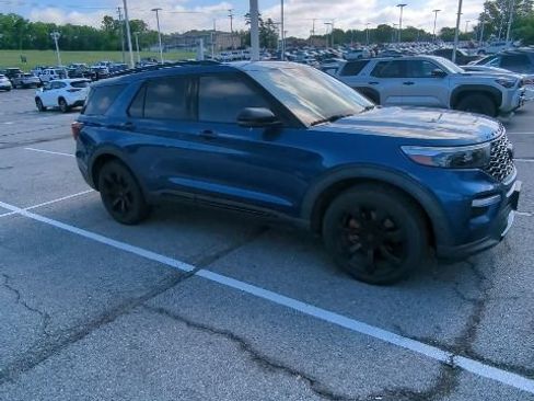 Used 2020 Ford Explorer ST w/ ST Street Pack AWD/4WD image 10