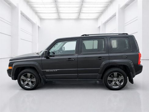 Used 2015 Jeep Patriot High Altitude AWD/4WD image 5