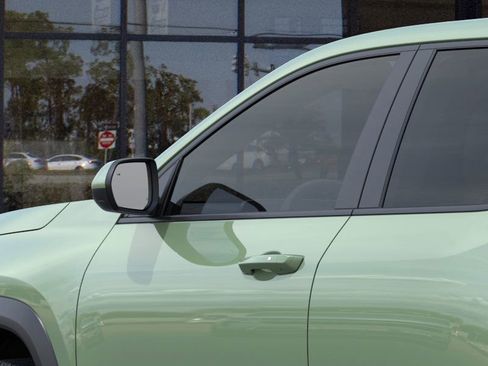 New 2026 Chevrolet Equinox LT image 36