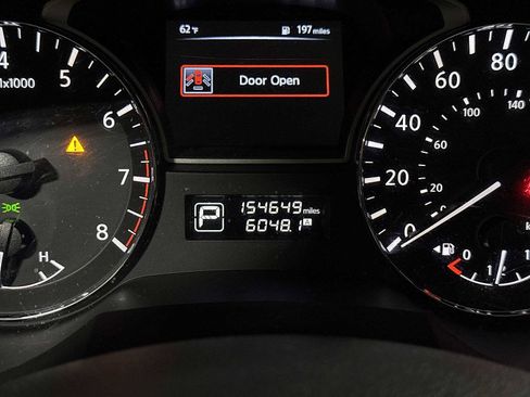 Used 2015 Nissan Altima 2.5 SV FWD image 19