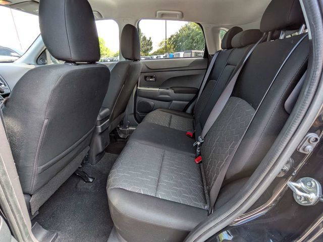 Used 2024 Mitsubishi Outlander Sport ES AWD/4WD image 16