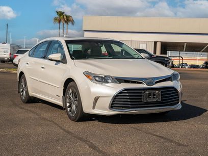Used 2016 Toyota Avalon Limited w/ Toyota Safety Sense Package