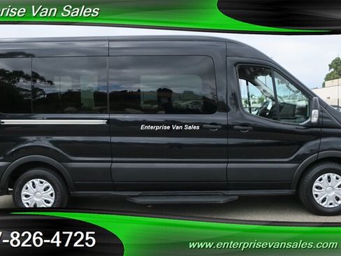 Used 2021 Ford Transit 350 XLT RWD image 4