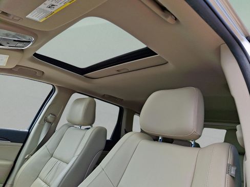 Used 2014 Jeep Grand Cherokee Limited AWD/4WD image 13
