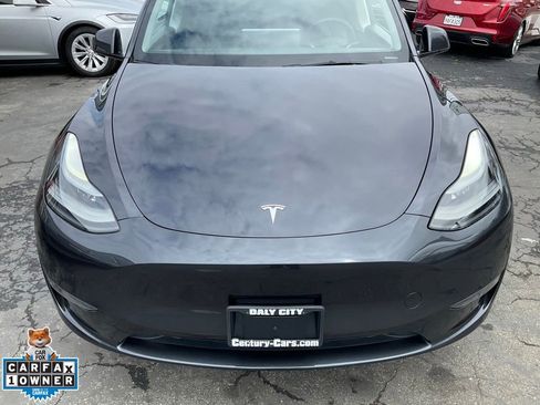 Used 2024 Tesla Model Y 2WD image 93