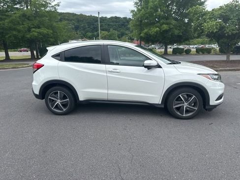 Used 2022 Honda HR-V EX image 12