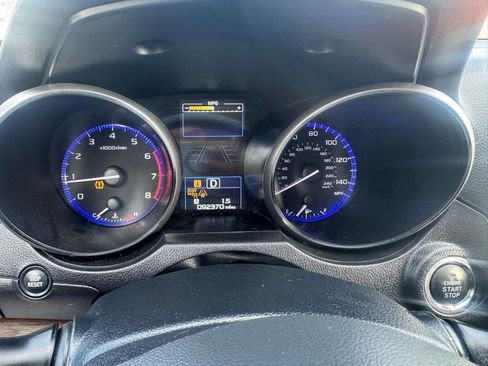 Used 2017 Subaru Outback 2.5i Touring image 24